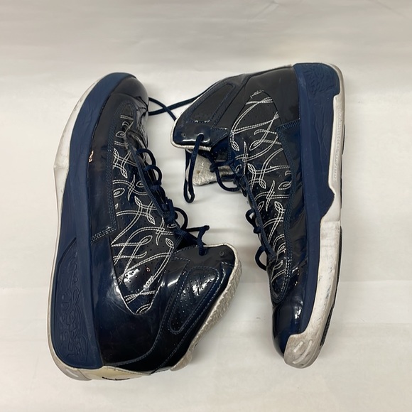 Men’s Michael Jordan Jump Basketball Shoes - U.S. Size 13 - Picture 7 of 12